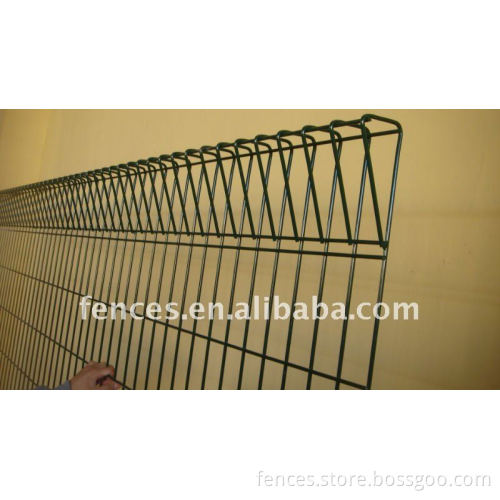QYM PVC coated Welded Garden Wire Fence(Factory)
